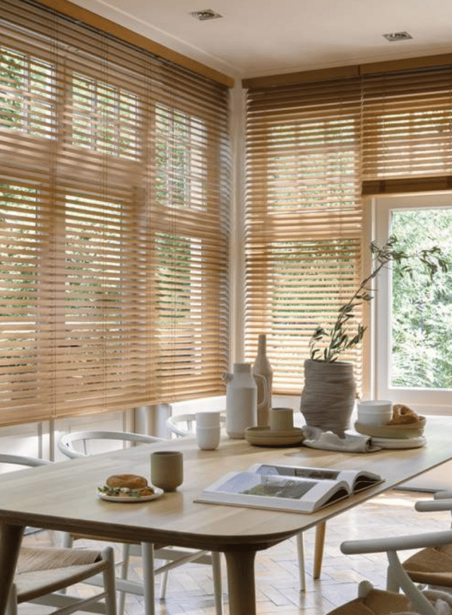 Luxaflex, raamdecoratie, jaloezieën, rolgordijnen, plisségordijnen, kwaliteitsproducten, interieur, sfeer, lichtregulering, privacy, energie-efficiëntie, duurzame materialen, stijlvol, modern, klassiek, op maat, elektrische bediening, handmatige bediening, smart home, innovatie, design, kleurkeuze, texturen, patronen, hout, aluminium, kunststof, verduisterend, lichtdoorlatend, isolerend, montagegemak, gebruiksvriendelijk, onderhoudsvriendelijk, vochtbestendig, badkamer, woonkamer, kantoor, maatwerkoplossingen, trendy, elegant, tijdloos, decoratief, functioneel, warmtewerend, geluidsdempend, zonwering, buitenzonwering, binnenzonwering, vensterdecoratie, kindveiligheid, duurzame productie, recyclebaar, premiumkwaliteit, comfort, exclusief, luxe, personalisatie, woninginrichting, wooncomfort, veelzijdig, sfeervol, innovatiever, energiezuinig, UV-bescherming, kleurenpalet, stofkeuze, eenvoudige bediening, flexibel, modern design, geavanceerd, accenten, raamoplossingen, schaduw, bescherming, decoratie, sfeerbepalend, praktisch, tijdloos ontwerp, veelzijdige toepassingen, combinatieopties, afwerking, structuren, vakmanschap, smart bediening, technologie, duurzaam beleid, energiebeheer, ruimteoptimalisatie, exclusieve afwerking, lichtbeheersing, gebruiksgemak, trends, designoplossingen, ergonomisch, veelzijdige collecties, innovatieve systemen, elektrische gordijnen, slimme integratie, maatwerkmogelijkheden, esthetisch, lichteffecten, zonlichtregeling, privacycontrole, binnenhuisarchitectuur, persoonlijk interieur, afstembaar, elegante uitstraling, decoratieve elementen, interieurcombinaties, gordijnoplossingen, temperatuurregeling, eigentijds, natuurlijk licht, premium afwerking, professionele montage, specialistische kennis, raamstijl, veelzijdige looks, inspiratie, duurzaam design, eco-vriendelijk, exclusiviteit, interieuradvies, zachte filtering, moderne esthetiek, Tilburg, Breda, Oosterhout, Waalwijk, Dongen, Gilze, Rijen, Goirle, Oisterwijk, Loon op Zand, Kaatsheuvel, Drunen, Udenhout, Berkel-Enschot, Moergestel, Sprang-Capelle, Raamsdonksveer, Made, Vlijmen, Heusden, Bavel, Alphen, Chaam, Baarle-Nassau, Nieuwendijk, Hank, Waspik, Geertruidenberg, Hulten, Den Hout, Hooge Zwaluwe, Lage Zwaluwe, Teteringen, Wagenberg, Eethen, Genderen, Nieuwkuijk, Helvoirt, Haarsteeg, Esch, Veen, Heikant, Babyloniënbroek, Meeuwen, Elshout, Overloon, Heusden-Vesting, Sprundel, Terheijden, Wernhout, Zundert, Prinsenbeek, Ulvenhout, Rijsbergen, Gilze-Rijen, Molenschot, Ulicoten, Hooge Mierde, Lage Mierde, Reusel, Hilvarenbeek, Diessen, Biest-Houtakker, Vessem, Casteren, Hapert, Bladel, Netersel, Hoogeind, Achtmaal, Alphen-Chaam, Biezenmortel, Strijbeek
