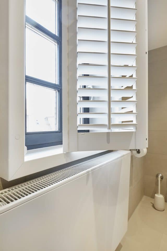 Jasno Aqualine Shutters