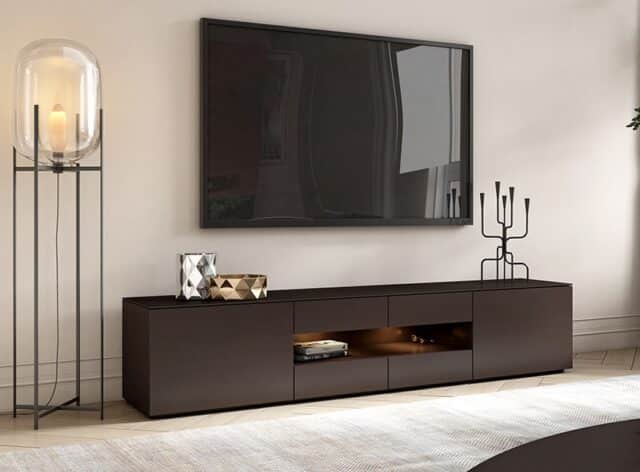 Karat, tv wandkast, W307, wandmeubel, modern, design, meubel, woonkamer, tv meubel, wandkast, opbergmeubel, stijlvol, ruimtebesparend, functionaliteit, interieur, hout, MDF, zwart, wit, trendy, meubels, strakke lijnen, minimalistisch, elegant, luxe, decoratie, accessoires, opbergruimte, tv planken, open vakken, sfeer, eigentijds, woonstijl, veelzijdig, stevige constructie, gebruiksvriendelijk, hoogte, breedte, diepte, wandmontage, compact, multifunctioneel, decoratief, modern wonen, design meubels, huisinrichting, gezellige sfeer, woonkamer inrichten, trendy meubels, opbergoplossingen, kwaliteitsmeubels, meubelontwerp, strakke vormgeving, stijlvolle uitstraling, moderne woonkamer, functionaliteit, trendy uitstraling, trendy wandkast, W307 wandkast, elegant design, thuisbioscoop, accessoires opbergen, eigentijds meubel, tv opstelling, hoogwaardige materialen, eenvoudig te monteren, op maat, luxe uitstraling, eigentijdse look, wandkast met tv, design wandmeubel, wandmeubel ideeën, multifunctionele kast, elegante opbergruimte, modulaire kast, meubel trends, stijlvolle afwerking, Scandinavisch design, kleurstellingen, woonkamer decoreren, interieurstyling, woonaccessoires, opgeruimd, chic, comfort, warmte, kwaliteitsdesign, eigentijdse meubels, design wandkast W307, TV wandmeubel W307.